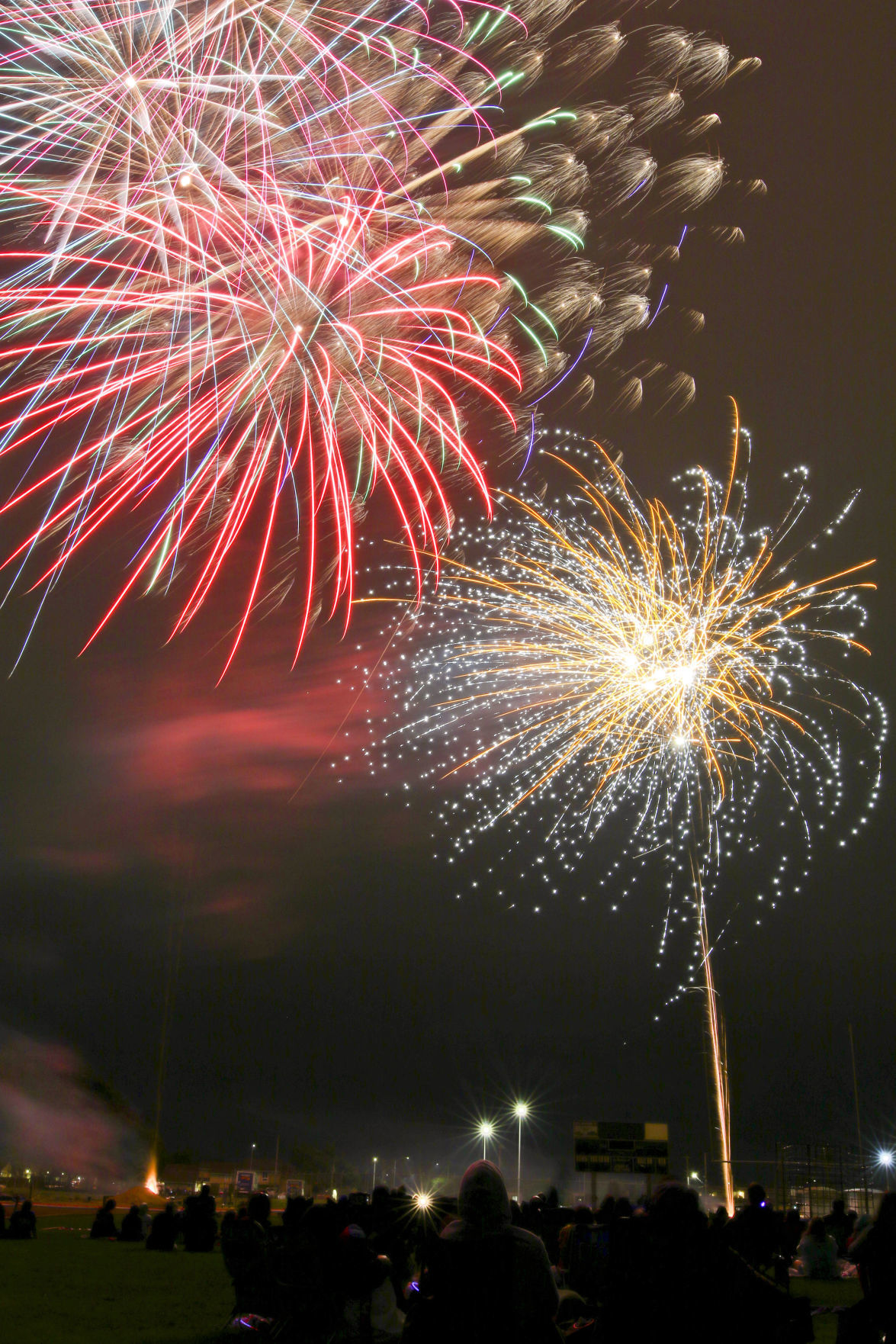 070419 Lompoc fireworks 02.jpg